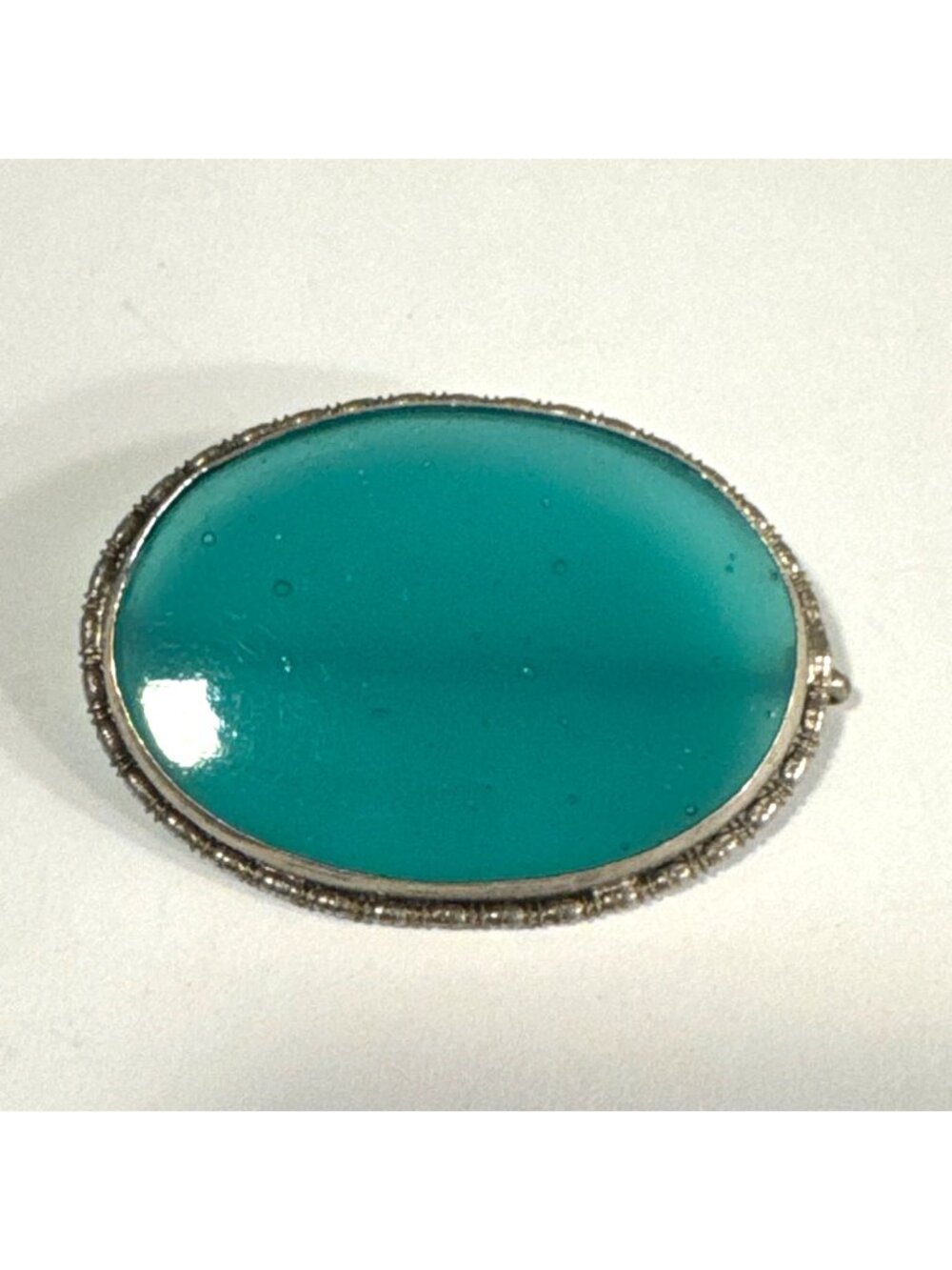 VTG 800 Silver Oval Green Glass Bezel Set Brooch Size 2" Length